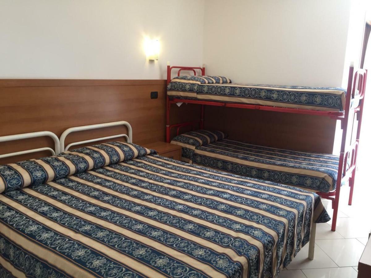 Hotel Villa Linda - Family Hotel - Nuova Costruzione Antisismica ริชชิโอเน ภายนอก รูปภาพ